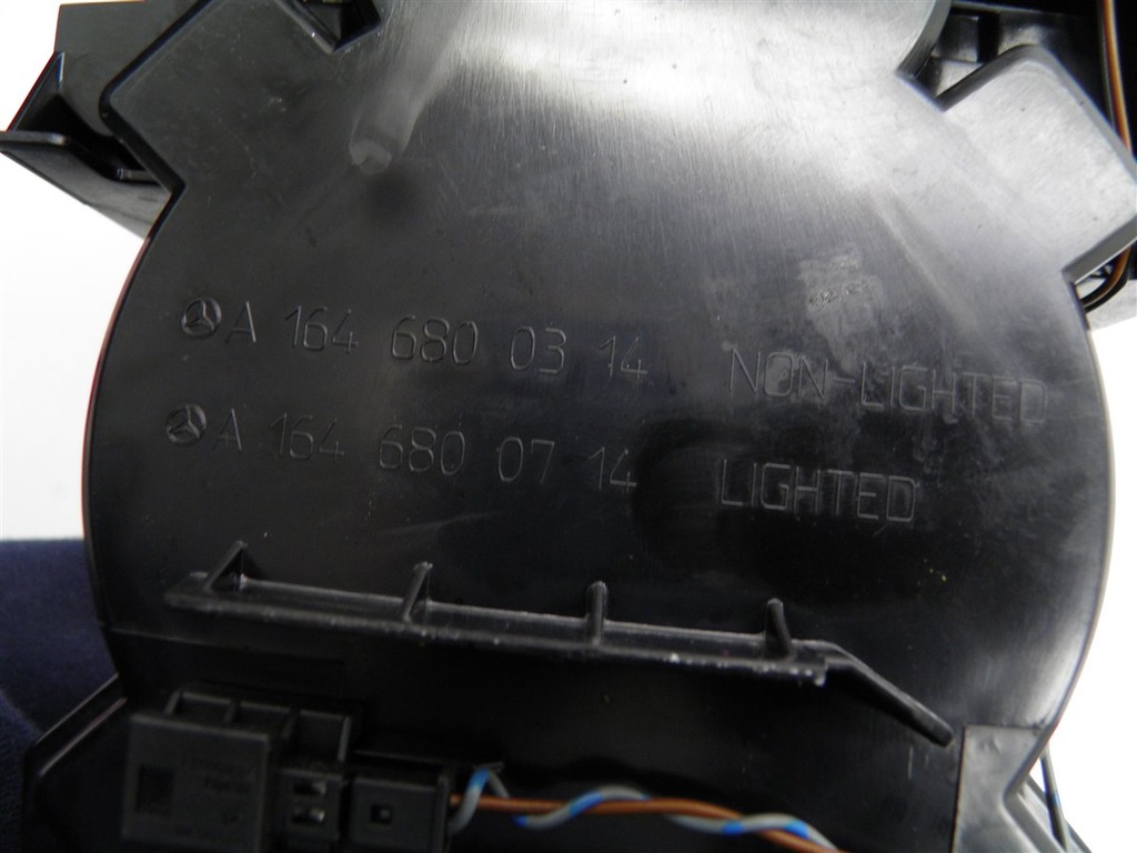 фото №6, Кронштейн na кружки mercedes gl ml w164 a1646801814