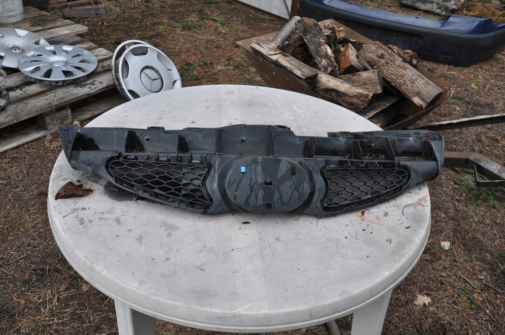 фото №1, Toyota aygo решётка радиатора решётка радиатора 53111-0h010 05-09