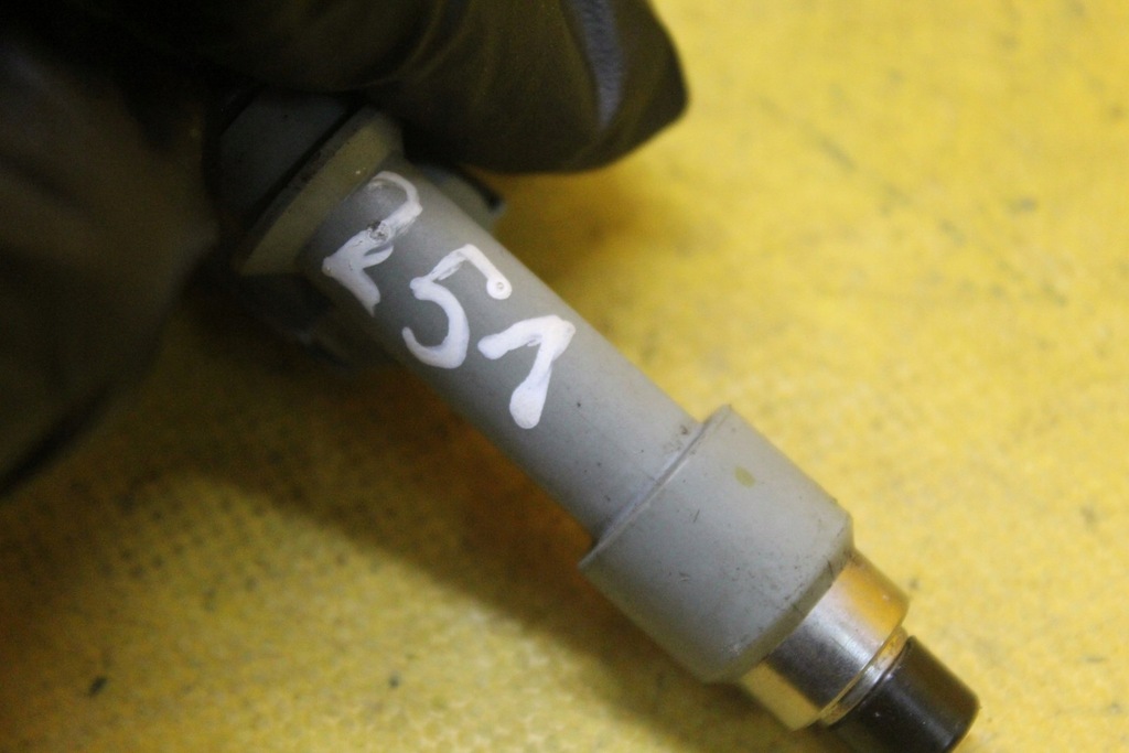 фото №9, Инжектор топлива toyota aygo ii 1.0 b 23250-00030