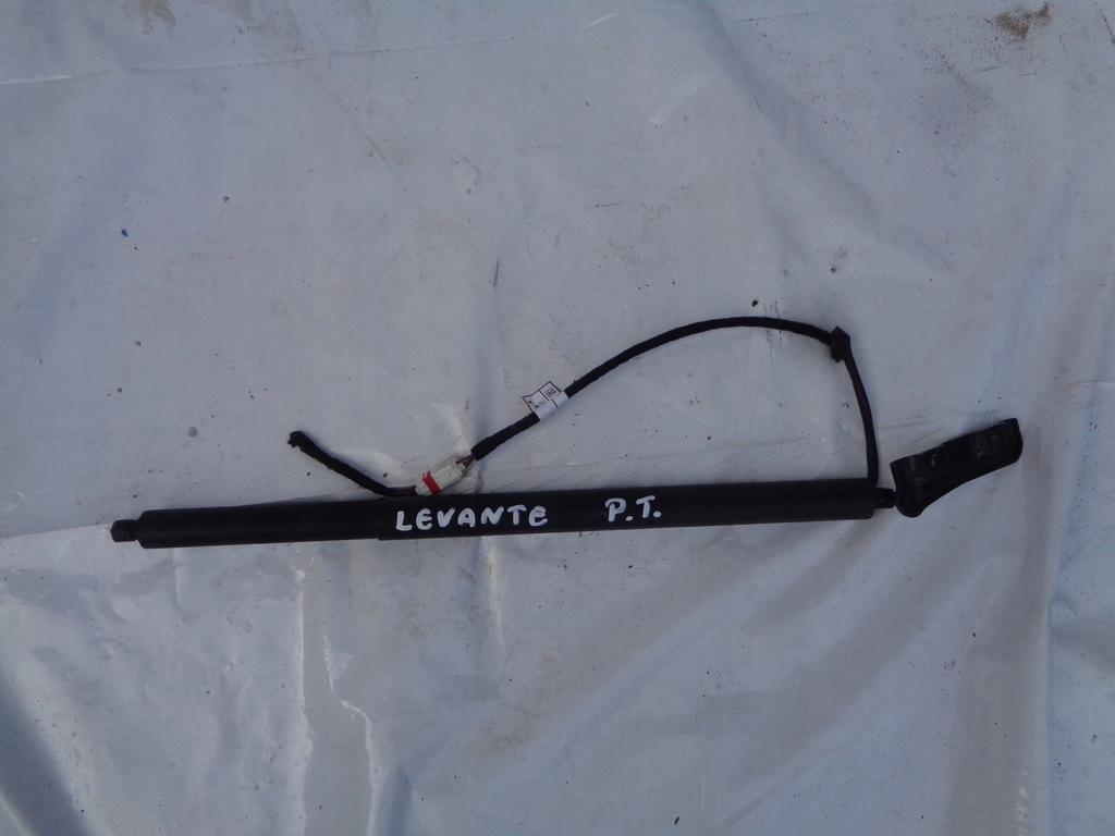 фото №1, Амортизатор крышки правый maserati levante 670033247