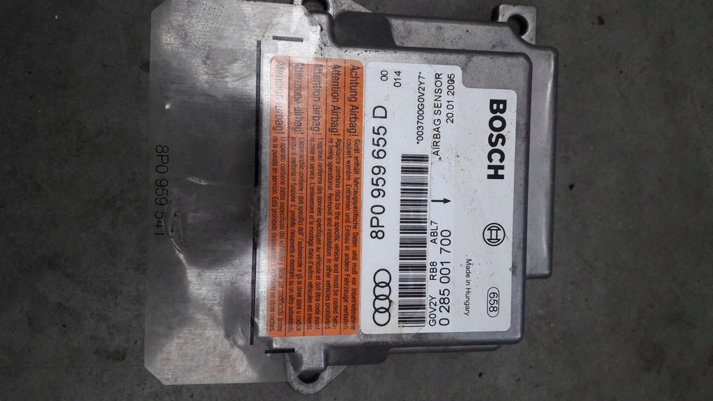 фото №8, Консоль приборная панель подушка безопасности ремни комплект audi a3 8p