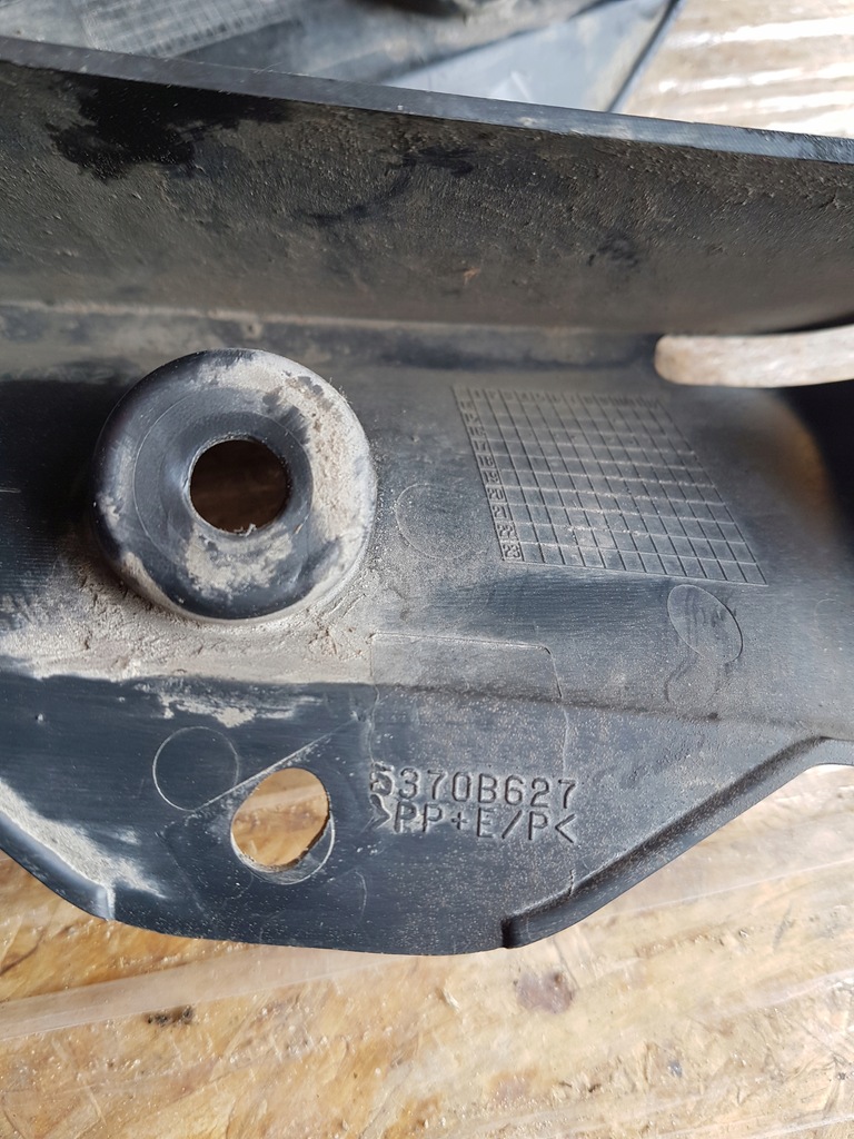 фото №4, Outlander iii защита подкрылок задняя