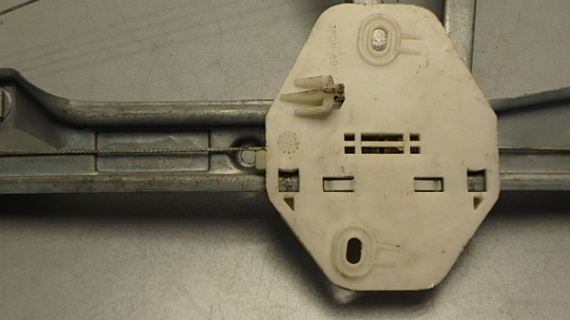 фото №9, Renault clio ii підйомник скло лівий задня