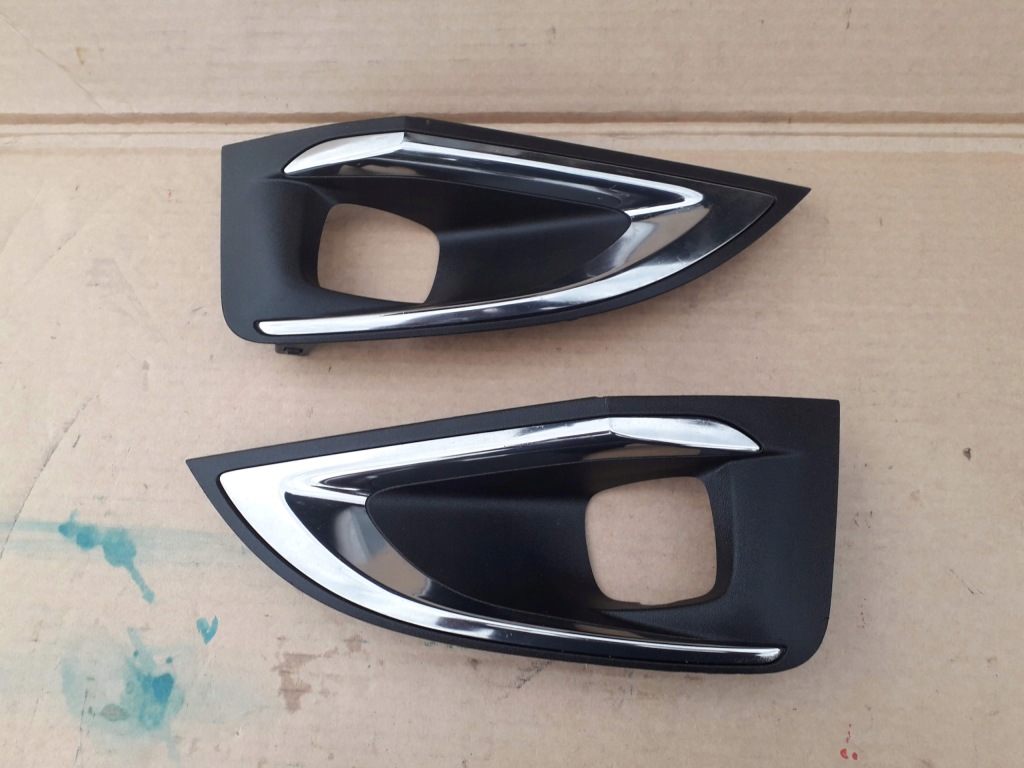 фото №1, Решётка правая противотуманной фары peugeot 3008 5008 16-