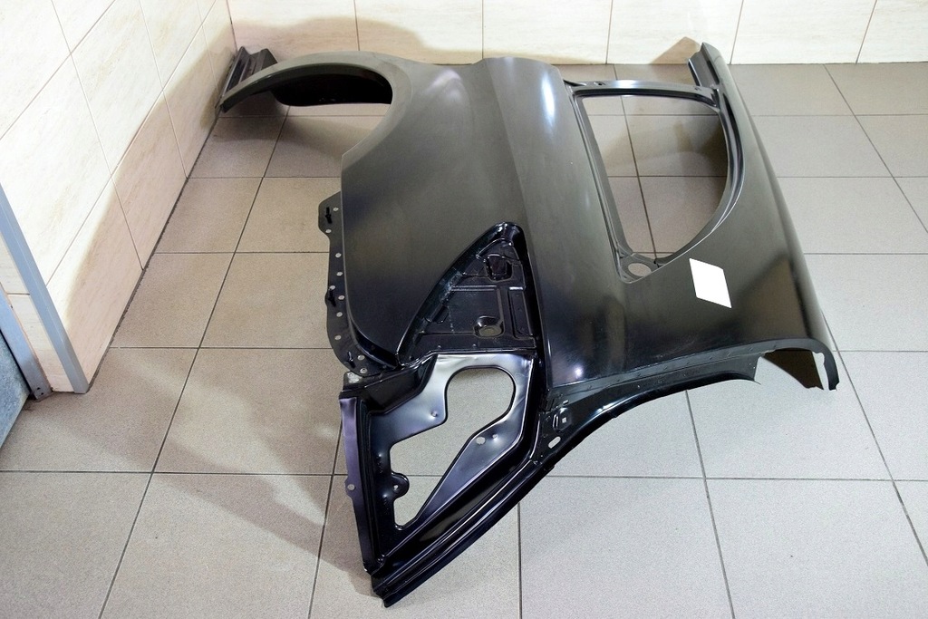 фото №11, Mercedes r klasa 251 r-klasa задний крыло задняя