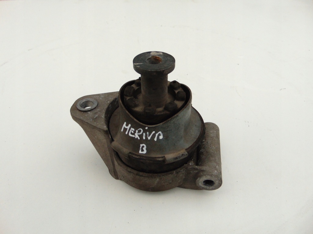 фото №1, Opel meriva b подушка коробки кронштейн 2010-