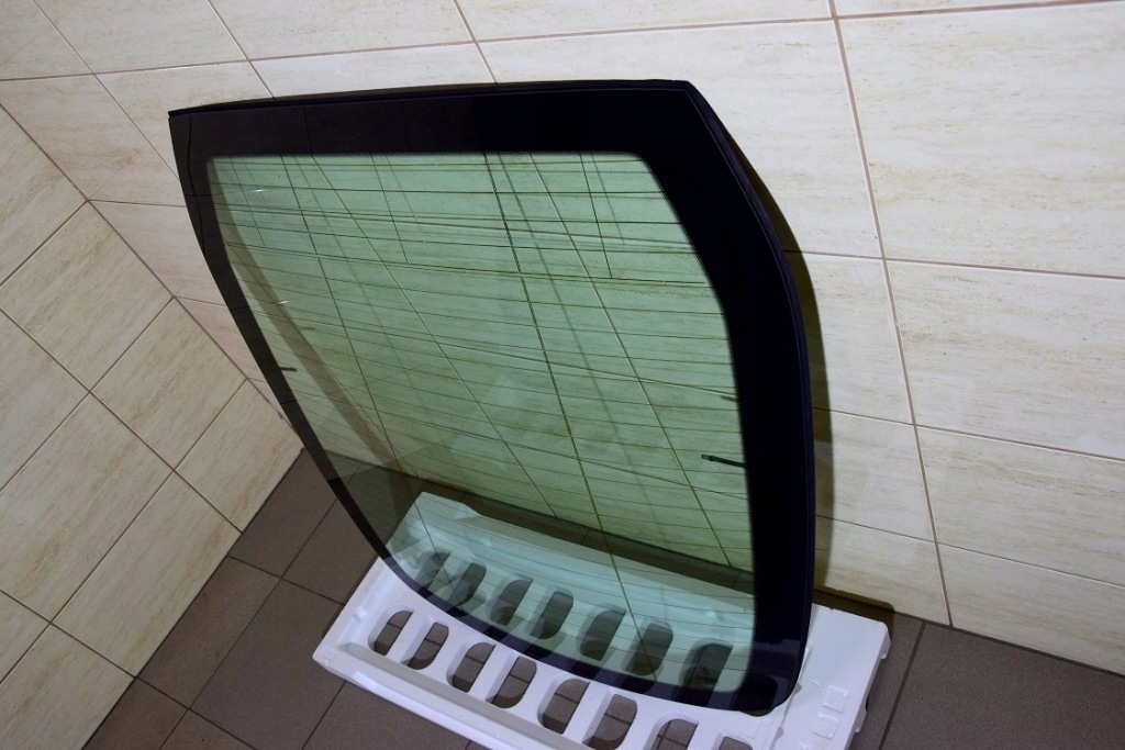 фото №4, Ferrari f12 berlinetta задня скло задня