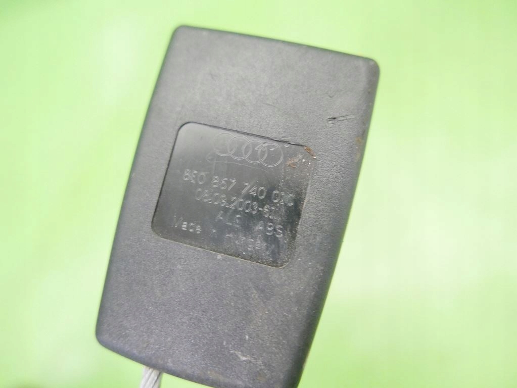 фото №8, Засувка замок поперечина правий задня audi a4 b6 sedan