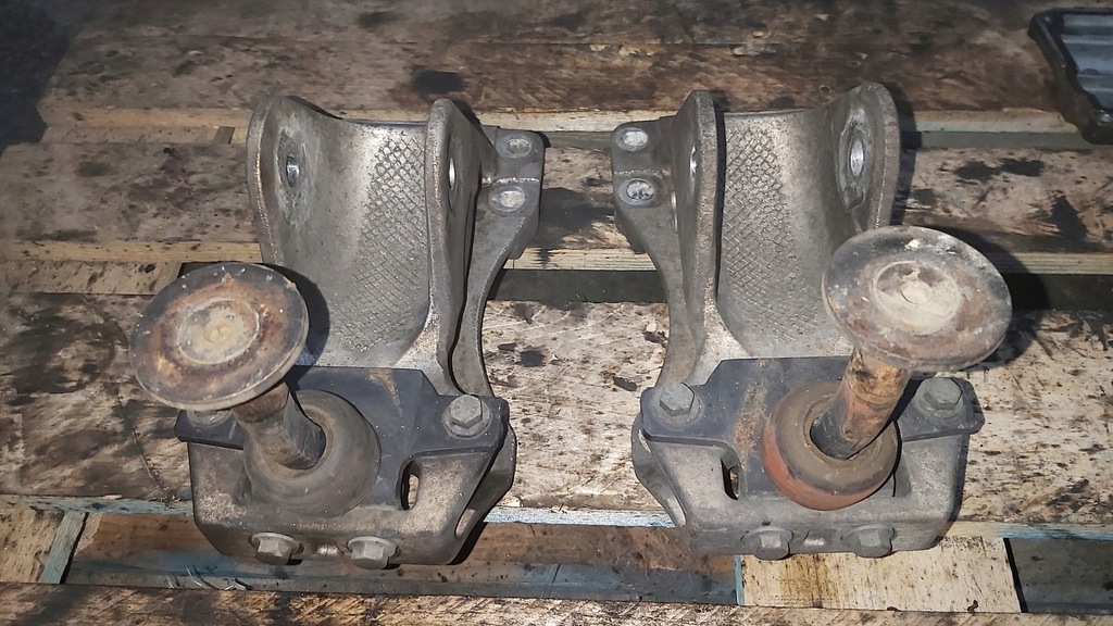 фото №1, Кронштейн кронштейн тяга кабины volvo fh 12