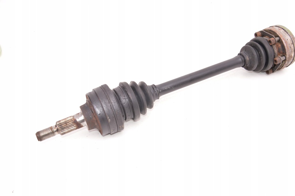 фото №4, Porsche 911 3.2 приводной вал задняя 91133203005