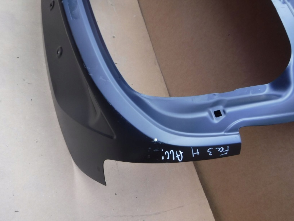 Кришка багажника задня ford focus mk3 hatchbak оригінал Зі Шроту