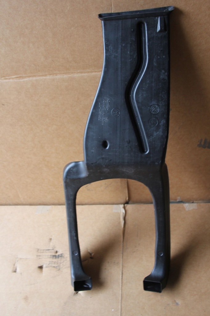 фото №1, Канал повітрозабірник вентиляції vw atlas 3qf820717