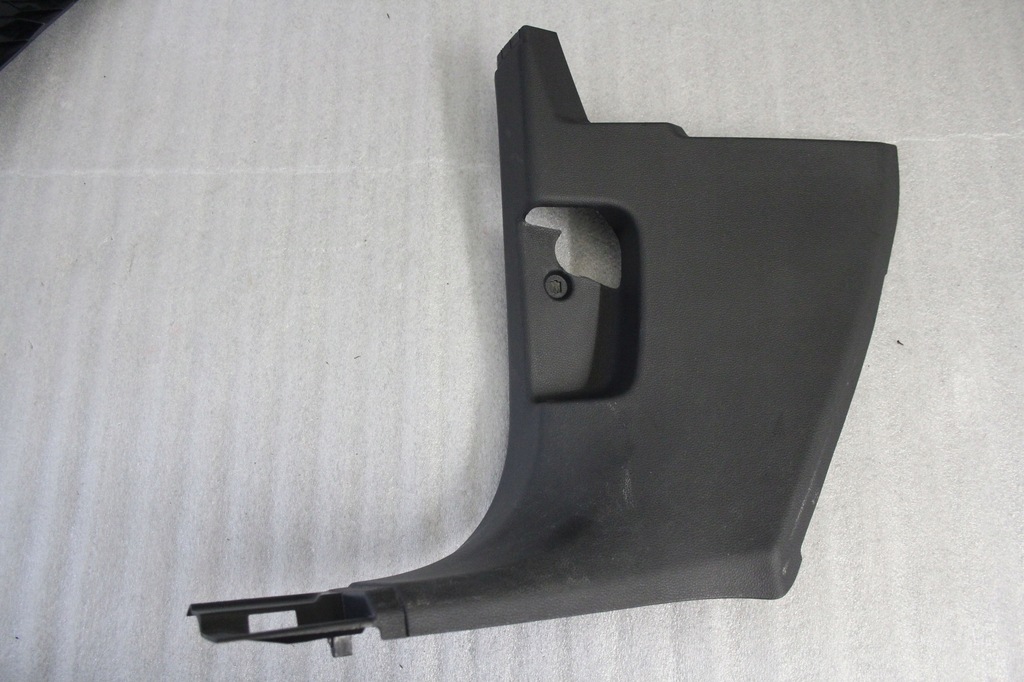 фото №1, Защита dół стойка a левая vw atlas 3cn863483a