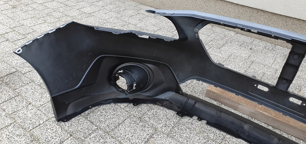 фото №12, Outback v 2015- бампер перед оригинал c209