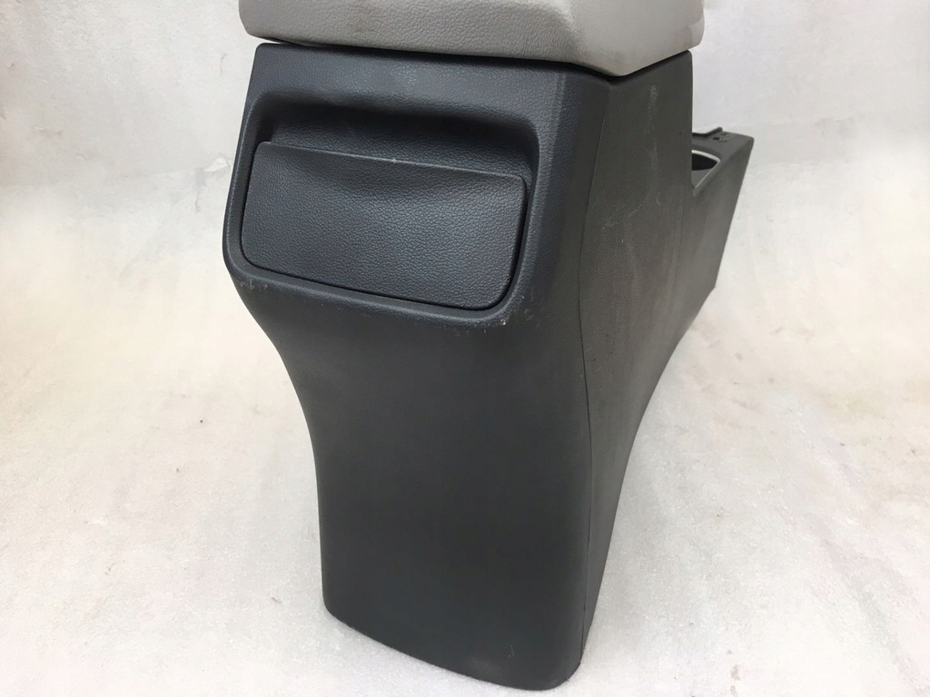 фото №5, Hyundai elantra 16- туннель средний подлокотник