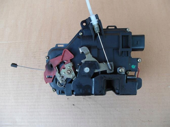 фото №9, Audi tt 8n r32 замок дверь левый 8n2837015c