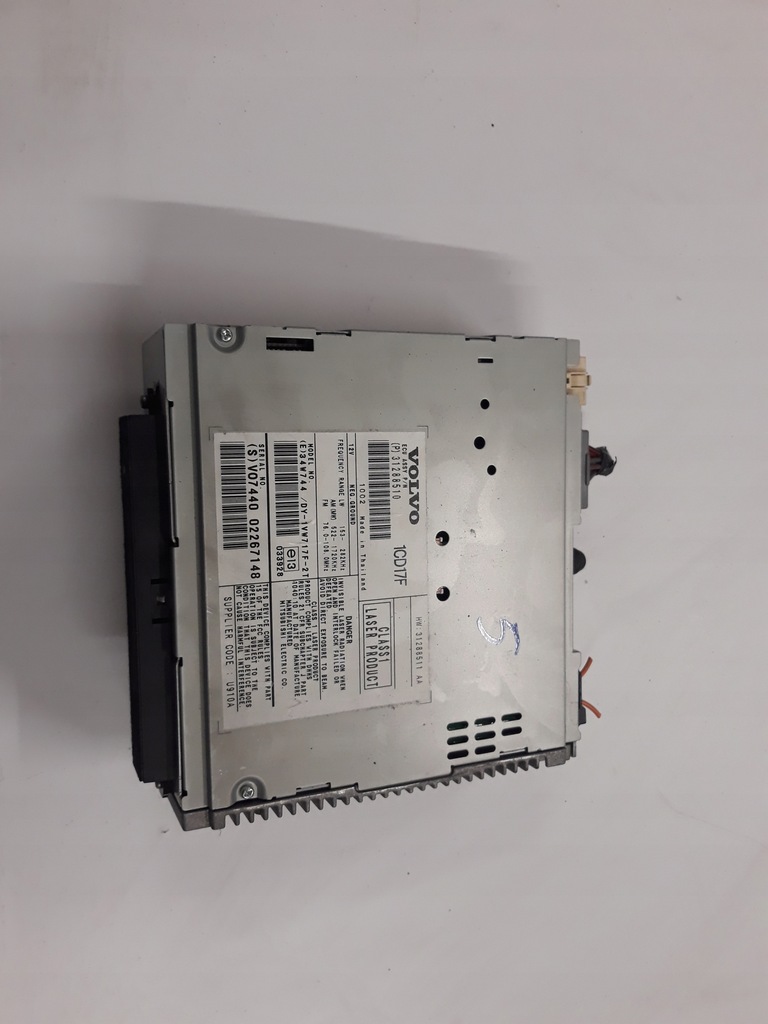 фото №1, Радио cd 31288510 volvo v50 09- lift