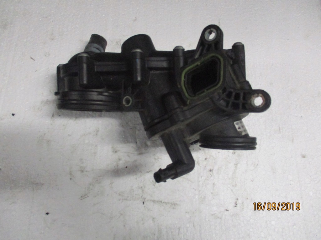 фото №1, Корпус термостат 059121111aq