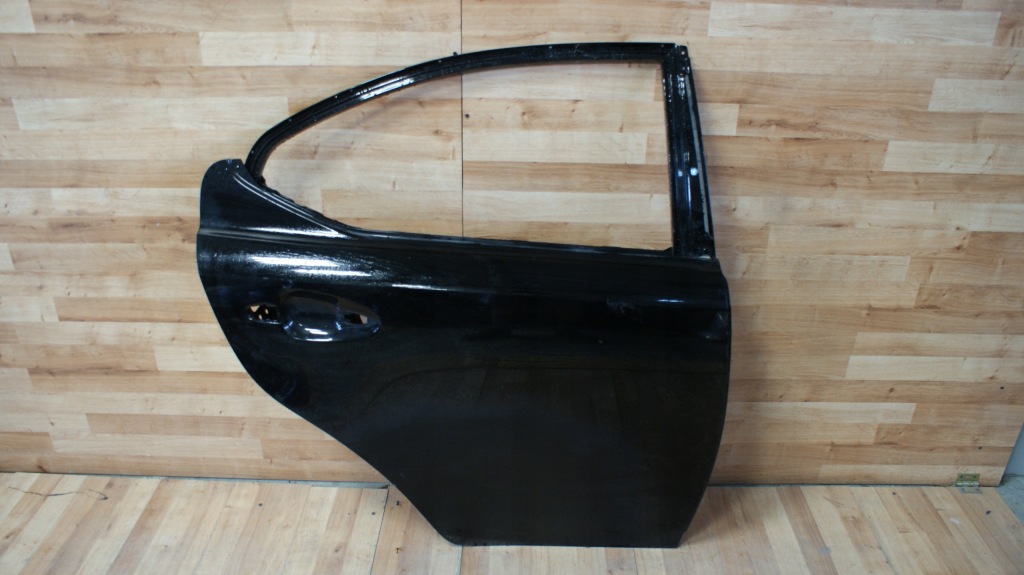 Купить Дверь передние перед левое lexus is 2