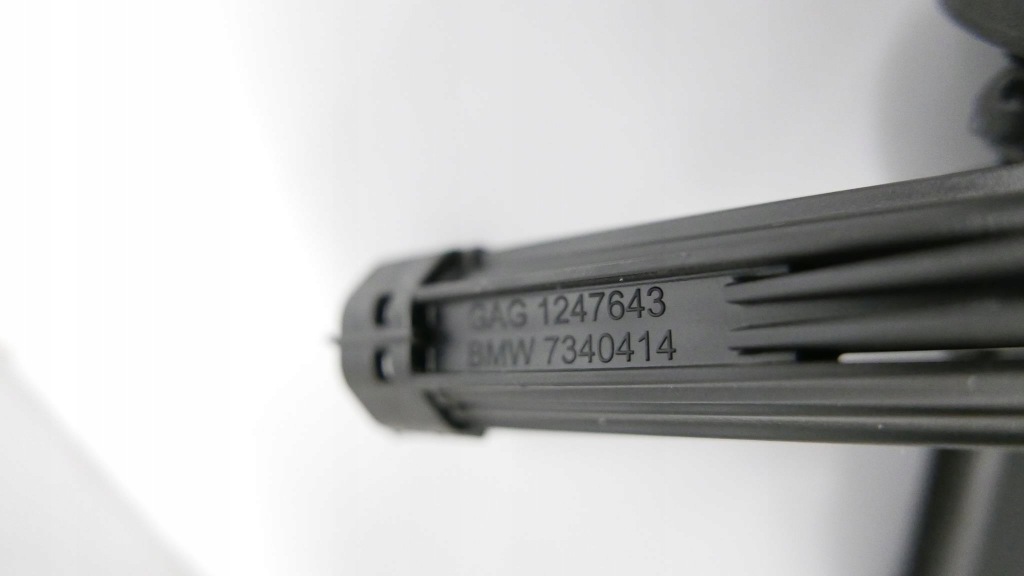 фото №7, Bmw f10 f11 f15 направляющая подголовник задняя 7340414