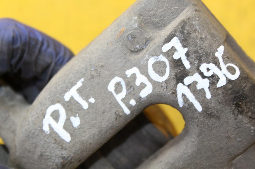 фото №5, Супорт гальмівний правий задня peugeot 307 2.0 hdi