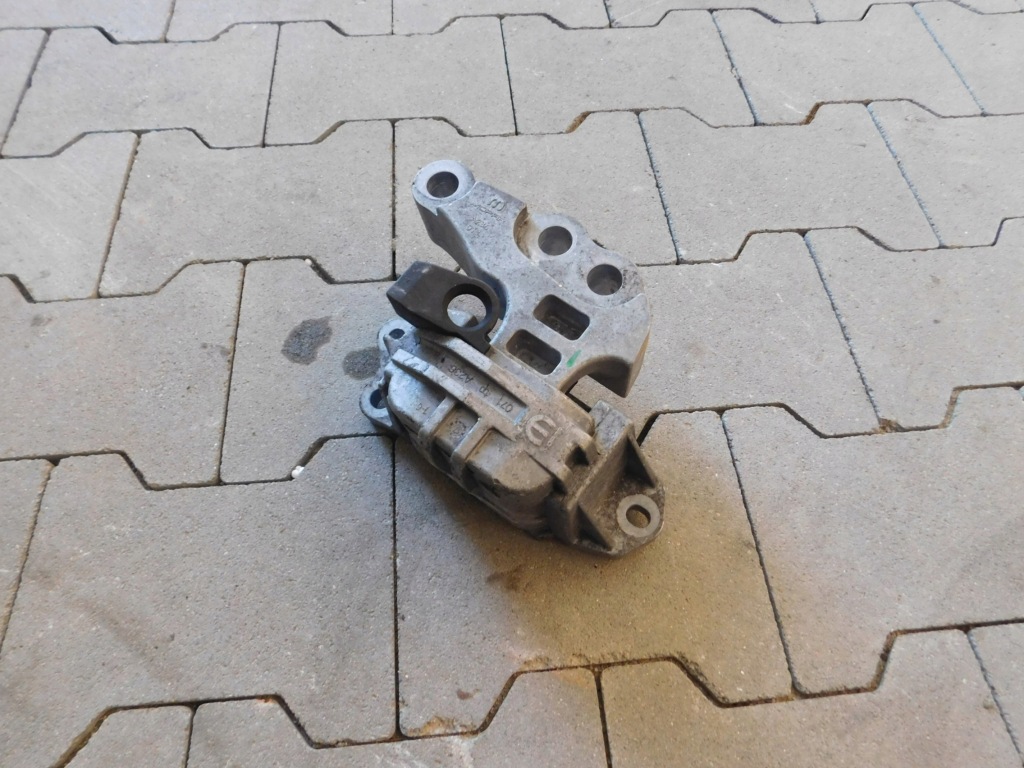 Купить Кронштейн подушка двигателя fiat tipo 1.6d