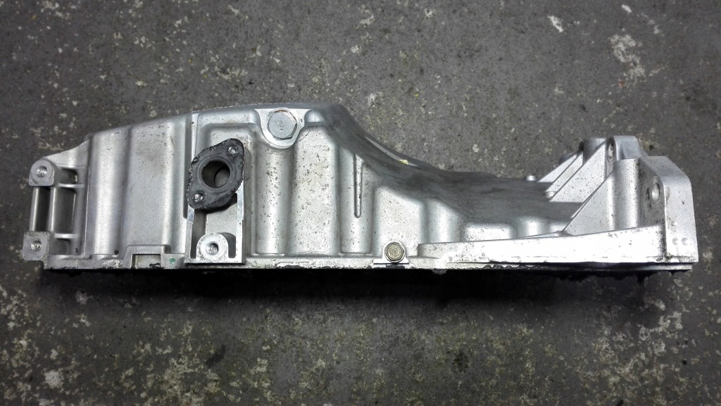 Audi a4 b7 2.0tfsi bwe піддон масляна 06b 103 603as Оригінал