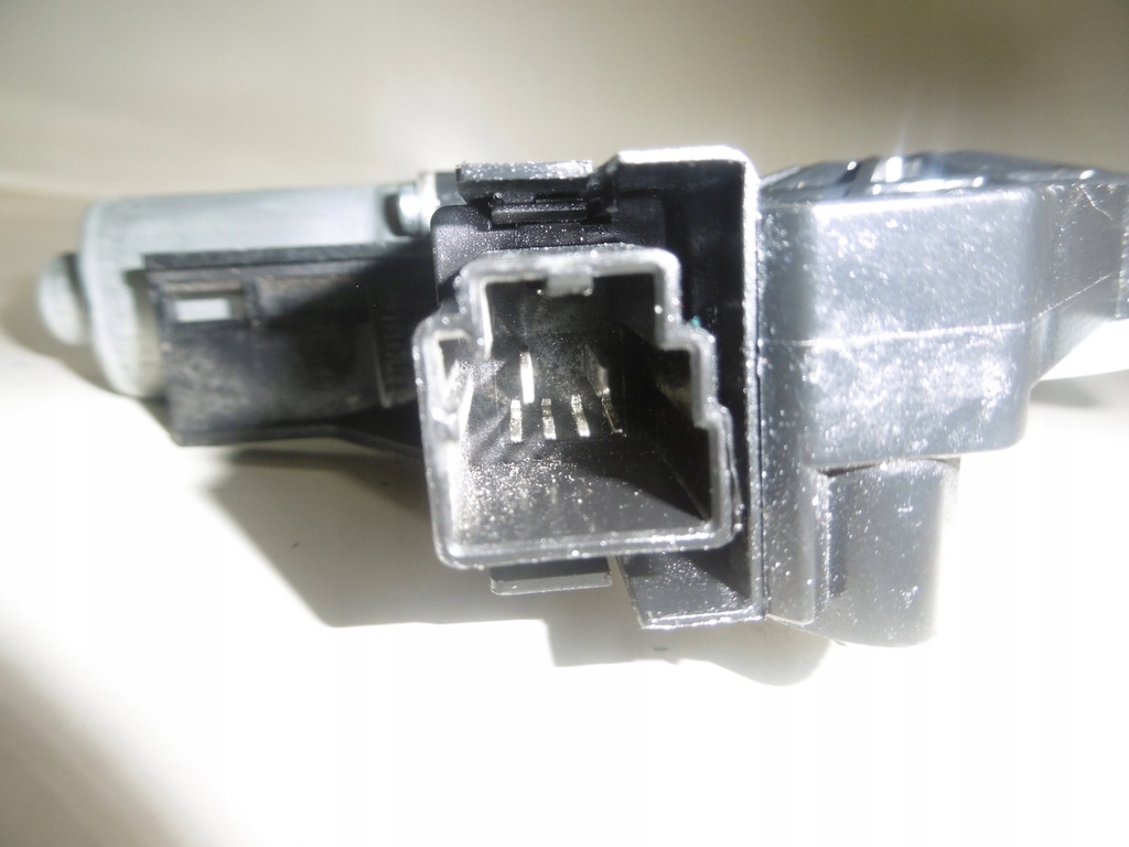 фото №8, Моторчик стекло левый задняя volvo xc70 v70 s60