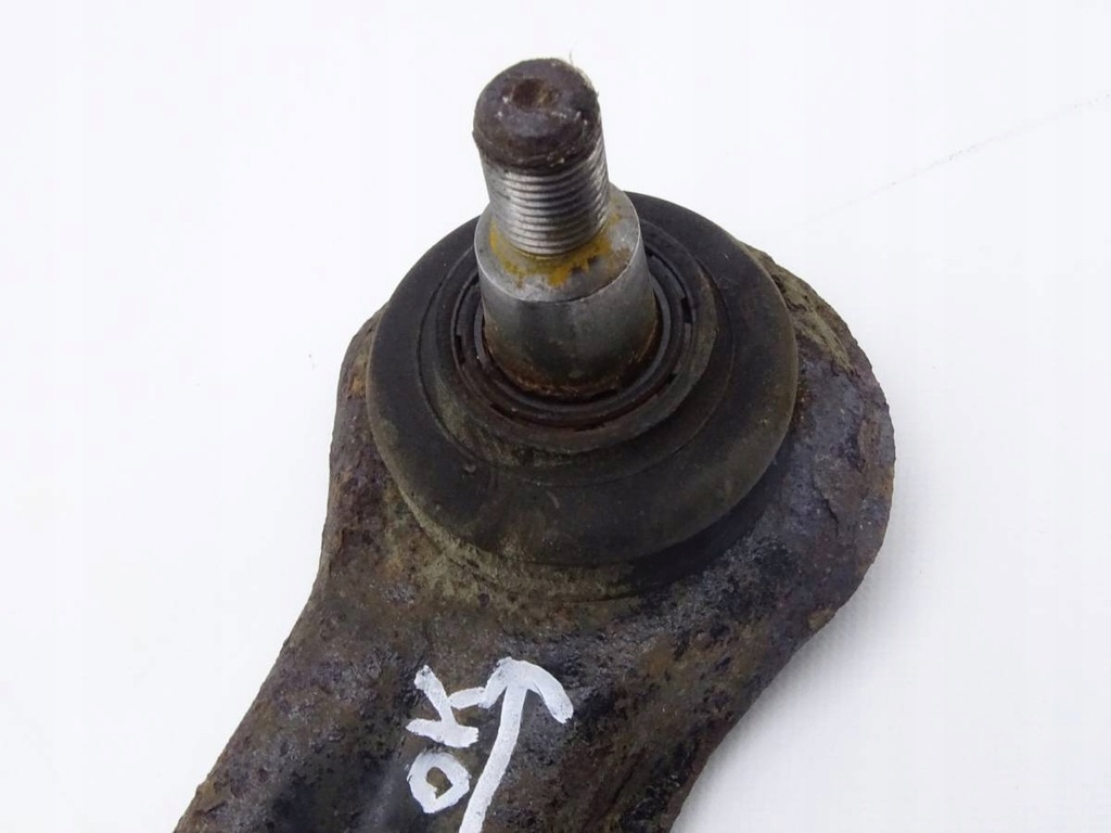 фото №5, Mitsubishi pajero iii 99-06 рычаг правый задняя