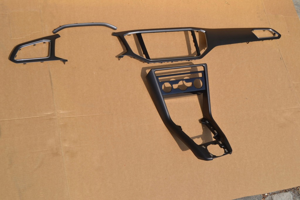 фото №1, Vw t-roc рамка навігації молдинг dekor коричневий rah kpl