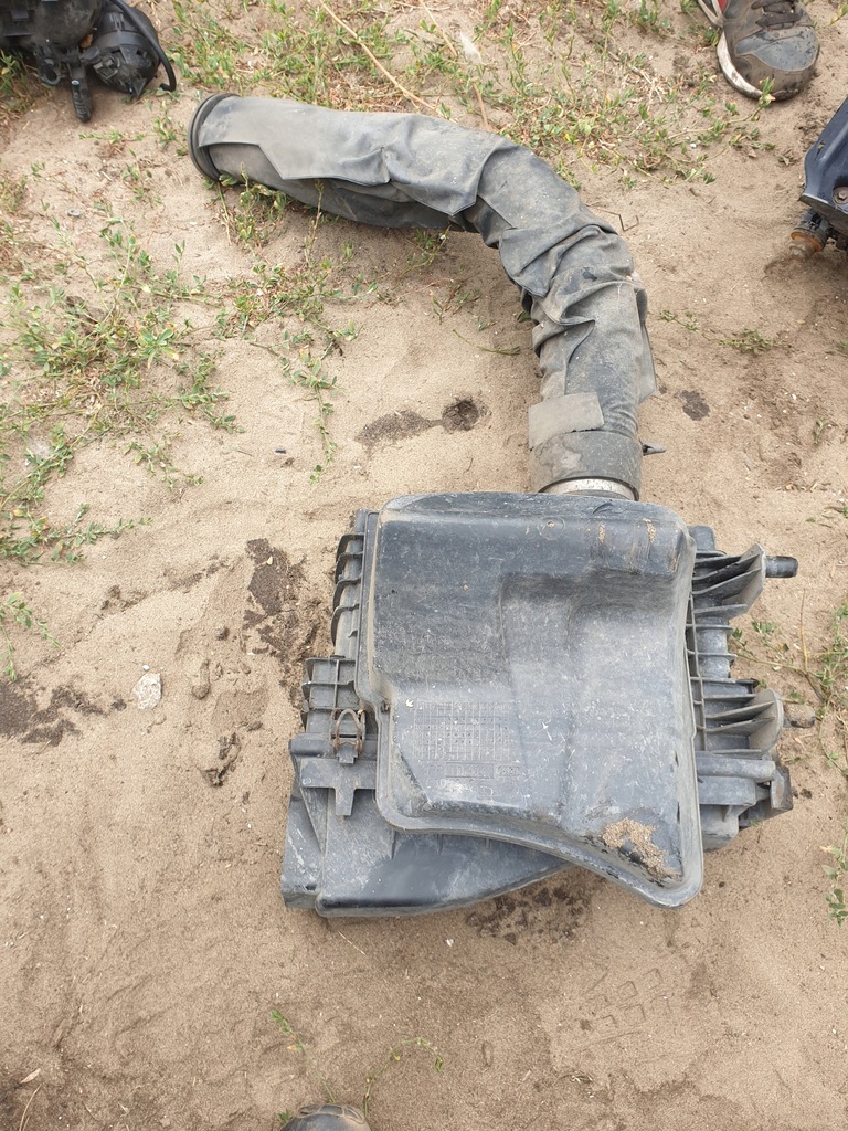 фото №1, Корпус фильтра воздуха alfa romeo gt 2.0 jts