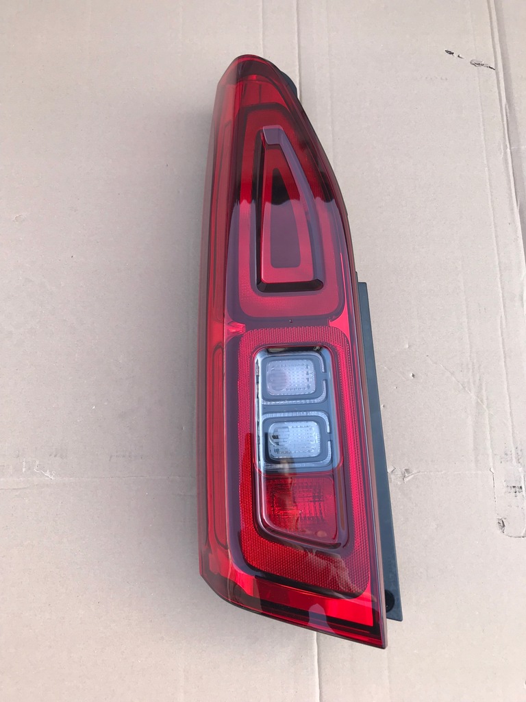 фото №1, Opel combo e 18- лампа задня ліва europa!