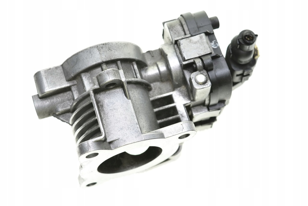 фото №10, Дроссельная заслонка opel signum 1.9 cdti 48cpd1