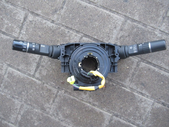 фото №1, Переключатель комбинированный mazda 6 gh gs1m661206d