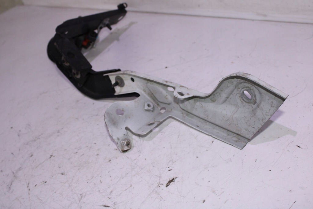 фото №2, Кронштейн сигнал кронштейн renault megane iv