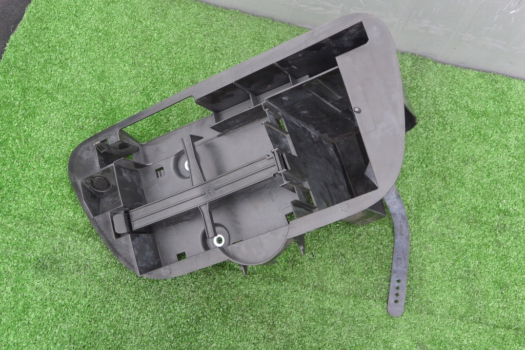 фото №1, Бардачок багажника mercedes gl x164 ml w164