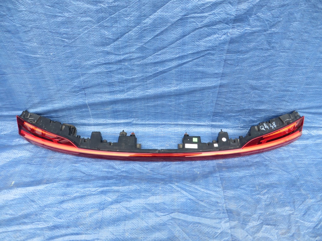 фото №10, Audi q8 etron лампа задняя led 4ke945095b