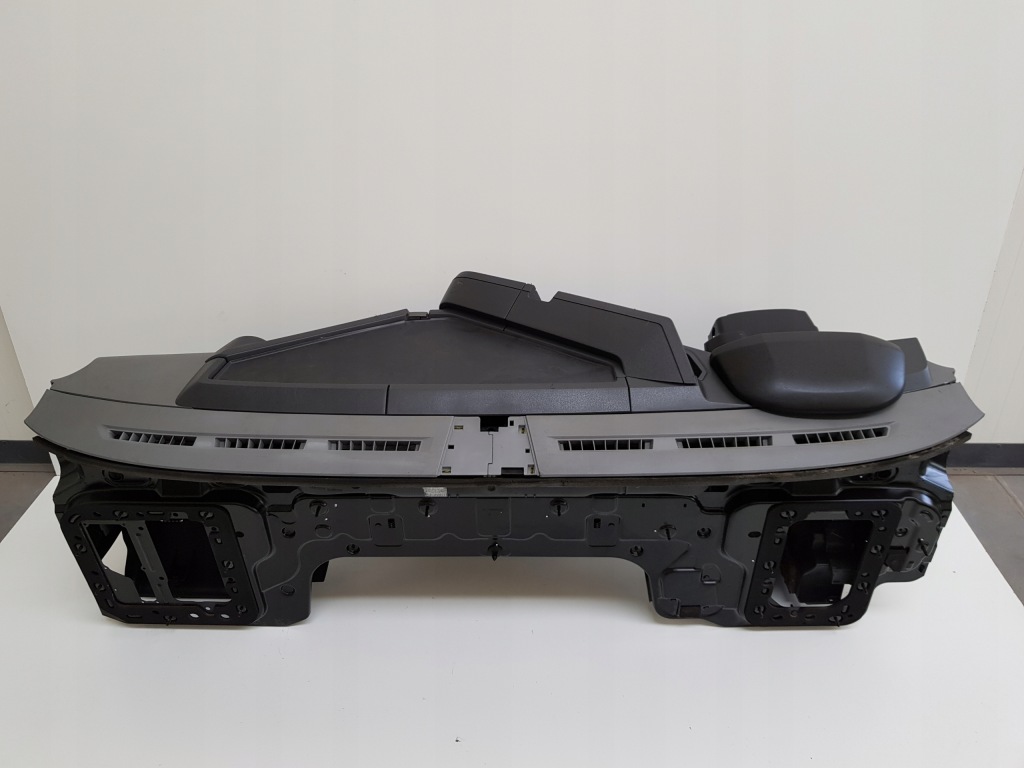 фото №2, Комплектна консоль панель приладів панель приладів приладова renault gama t range c