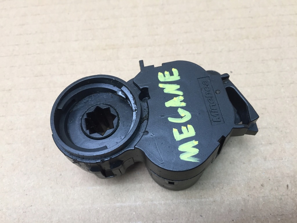 фото №1, Megane iv моторчик обігрівача t32096b