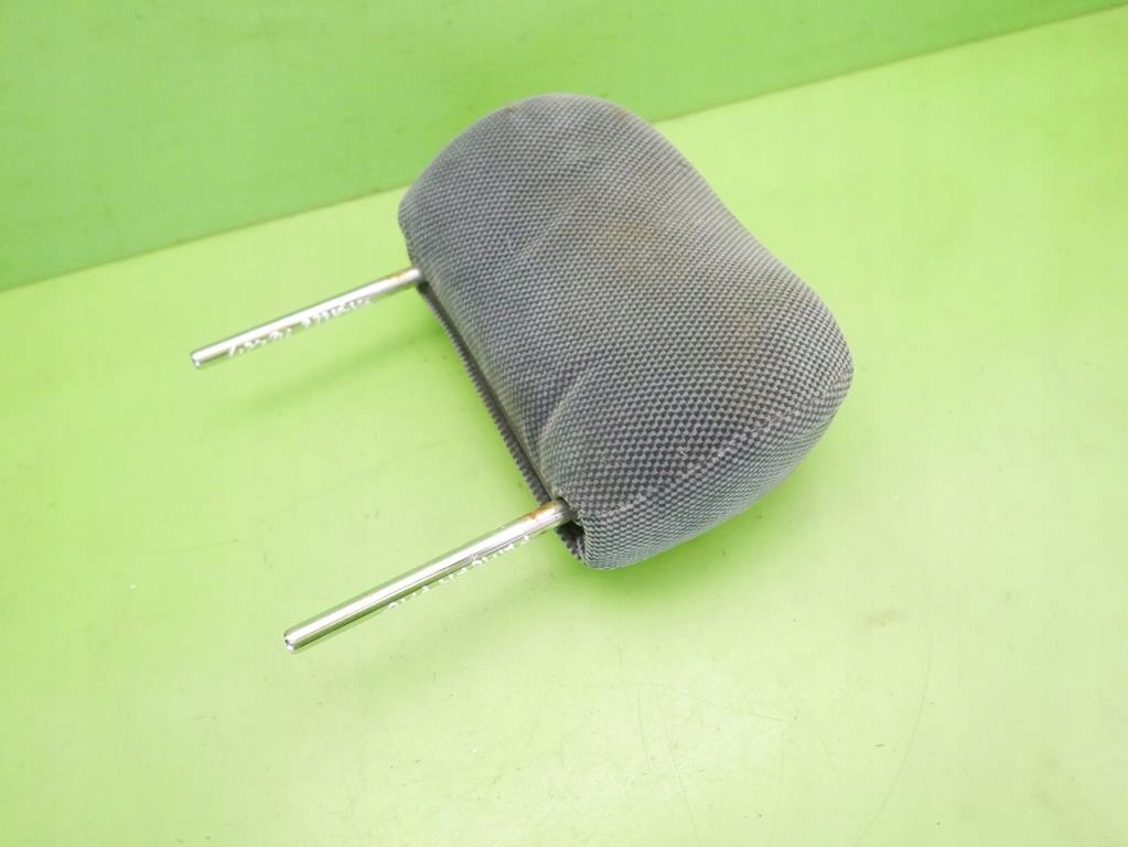 фото №6, Подголовник правый перед nissan primera p10 hb 90-96