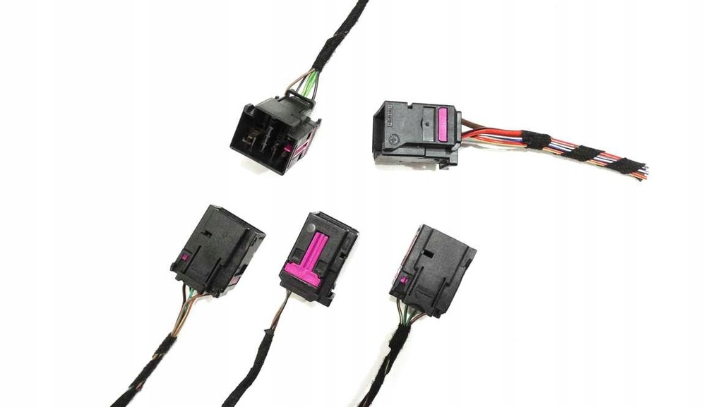 фото №7, Vw golf vii штекер колодка 4f0937743