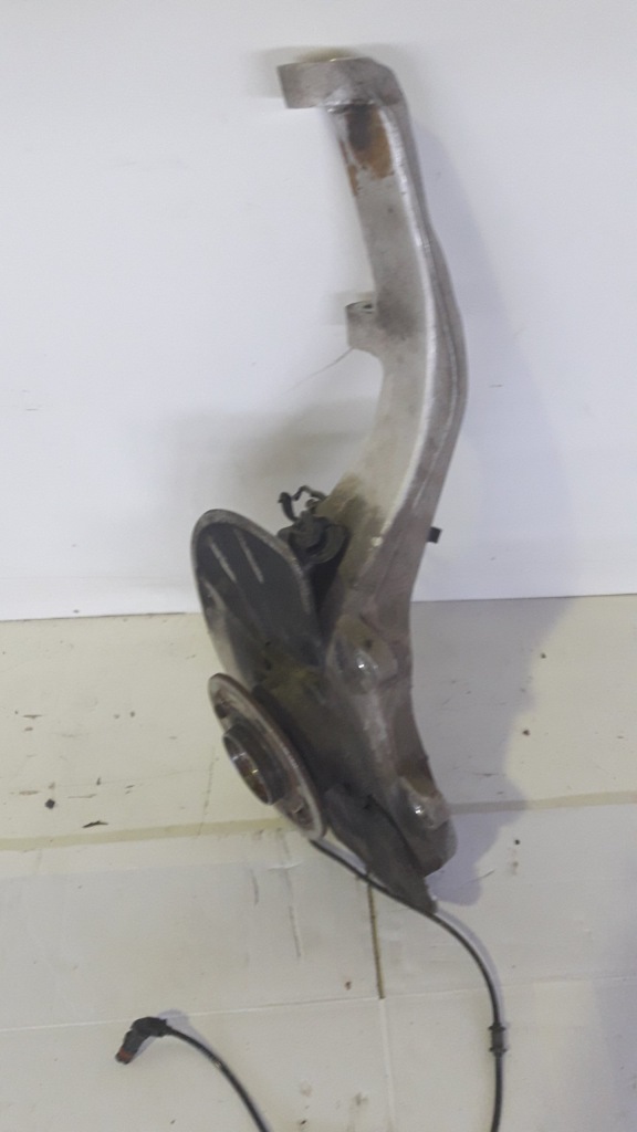 фото №1, Mercedes w166 gl поворотный кулак подвеска левый перед