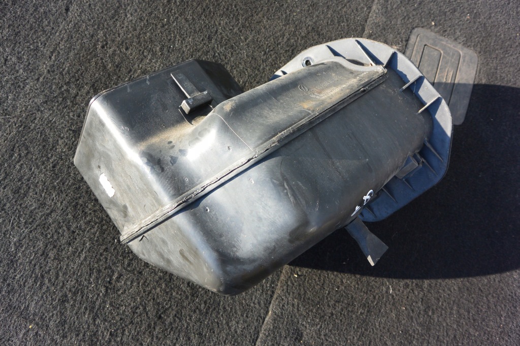 фото №1, Корпус фильтра воздуха audi q7 4l lift touareg