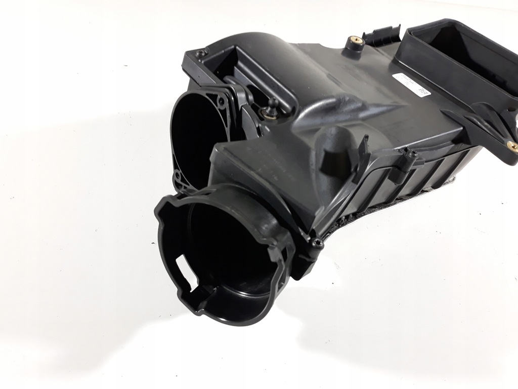 фото №10, Infiniti q50 2.2 - корпус фільтра повітря a6510901301