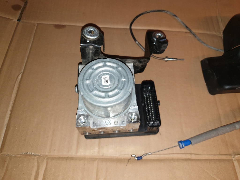 фото №2, Насос abs jj32-2c405-ab discovery sport evoque 15-