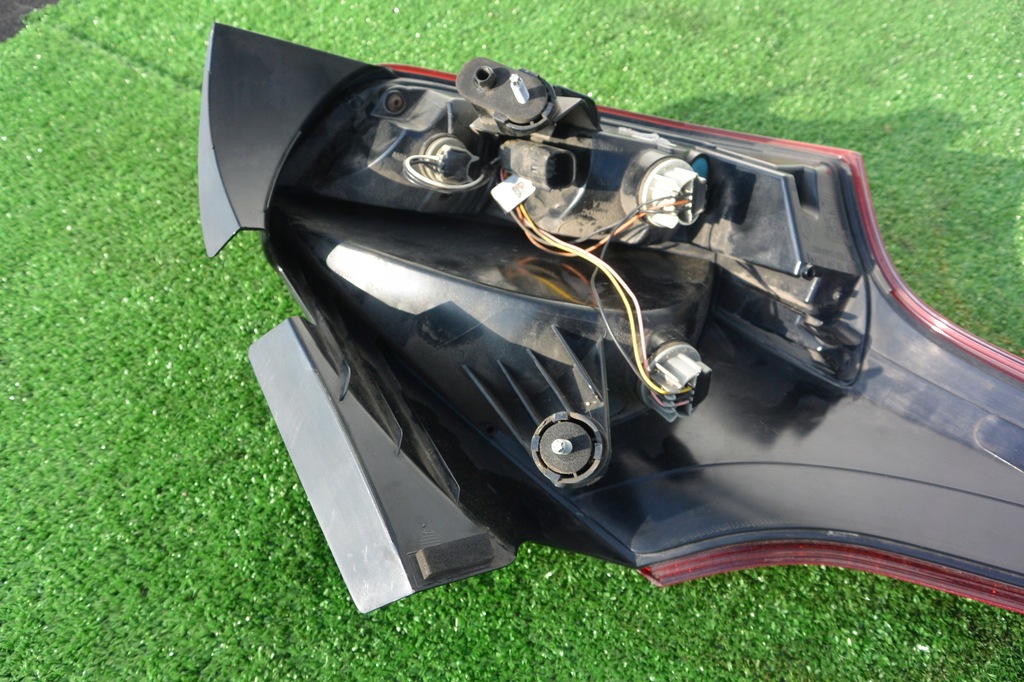 фото №8, Ford focus mk3 lift лампа задня права