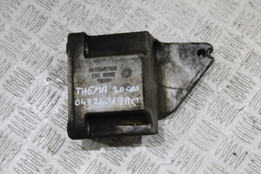 фото №1, Кронштейн двигателя lancia thema 2013 04726019ac