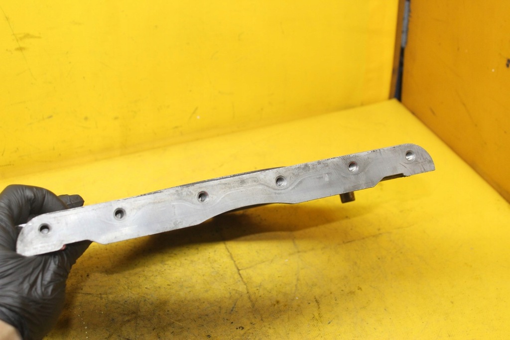 фото №6, Захист кришка корпус розподільного валу scania r 2030667