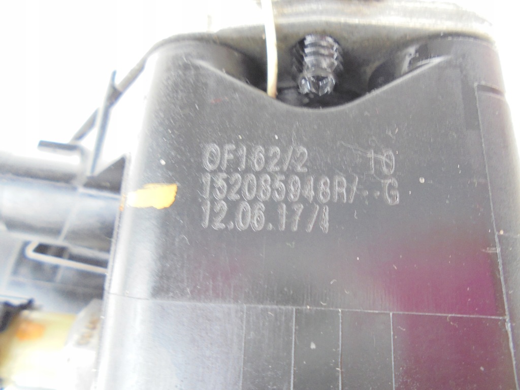 X-trail t32 рестайлинг  1.6 d корпус основание фильтра радиатор масла 152085948r Оригинал