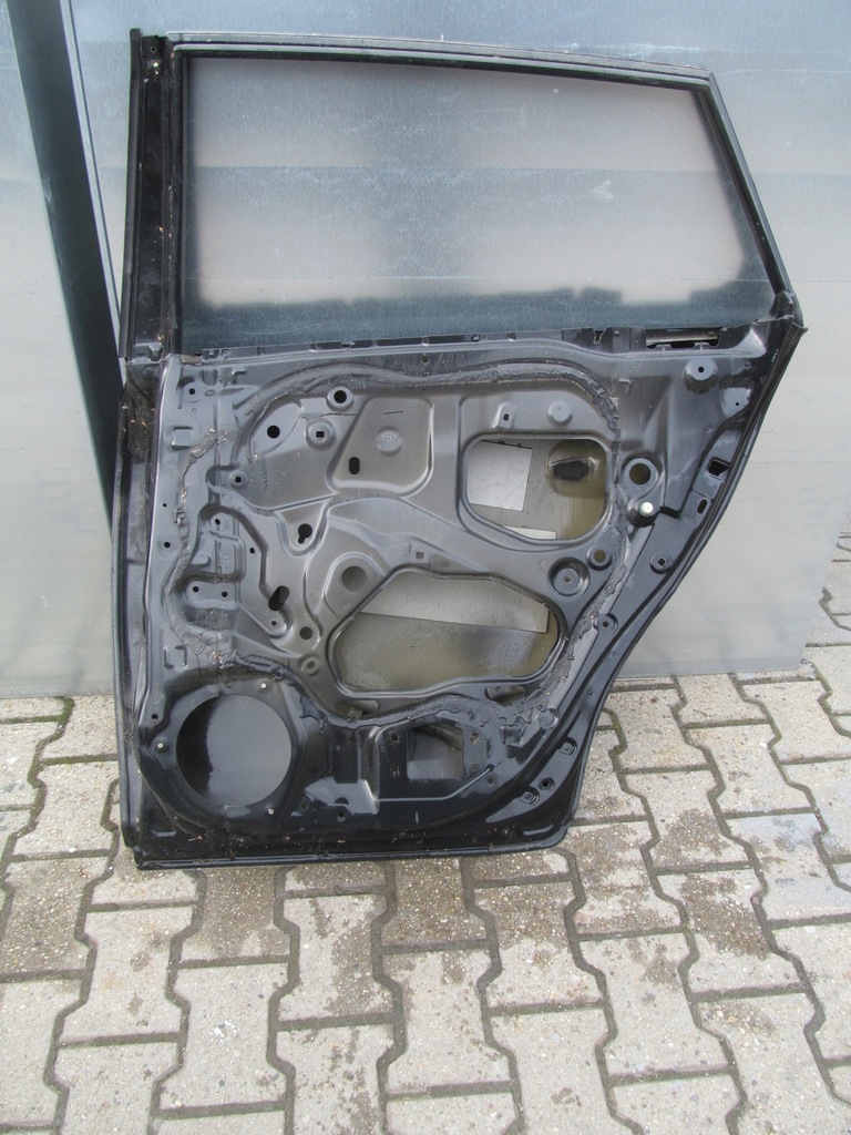 фото №8, Toyota avensis kombi 09-18 двері правий задні c402